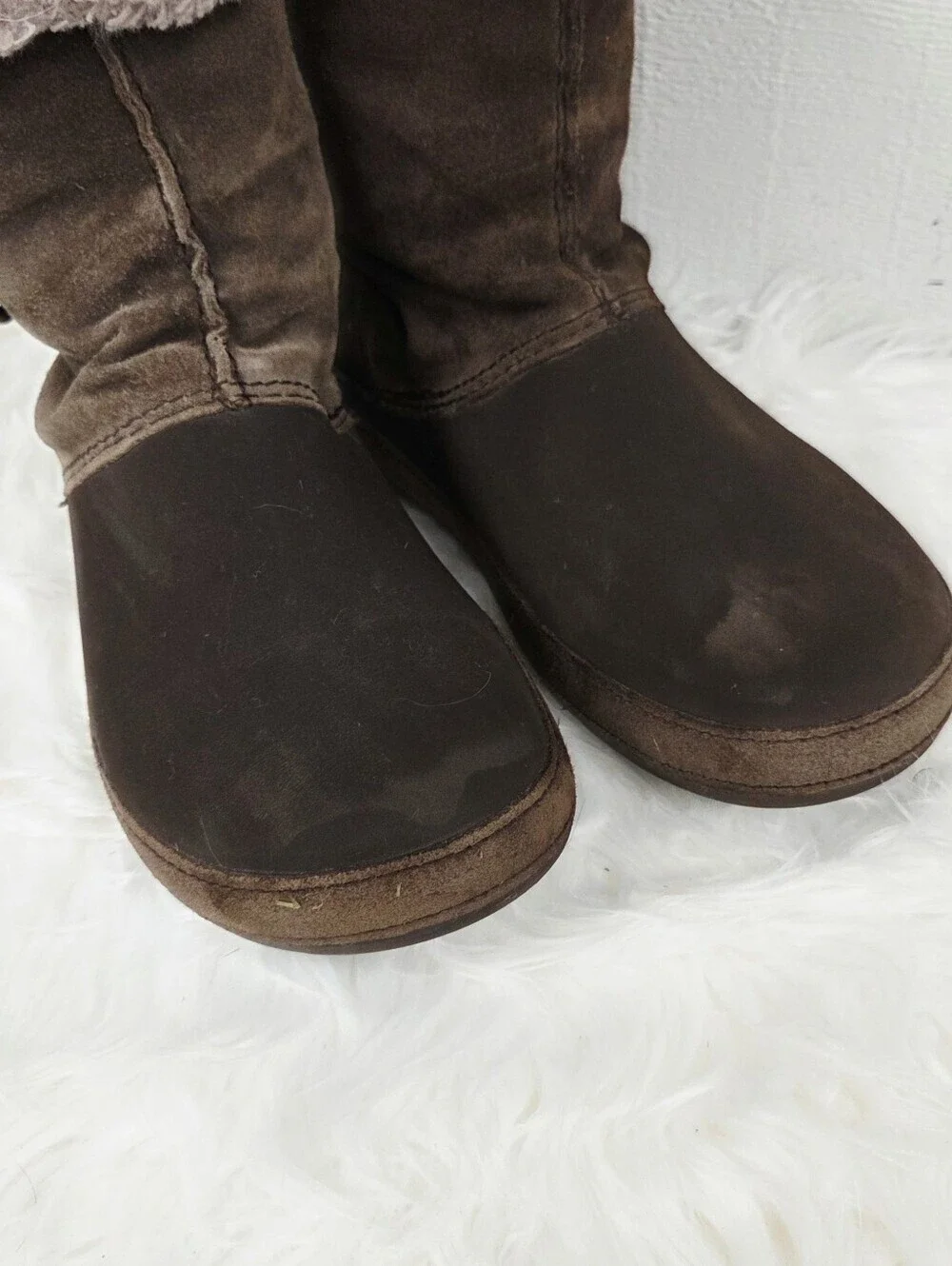 CROCS 9 Brown Faux Fur-Lined Mid-Calf Boots